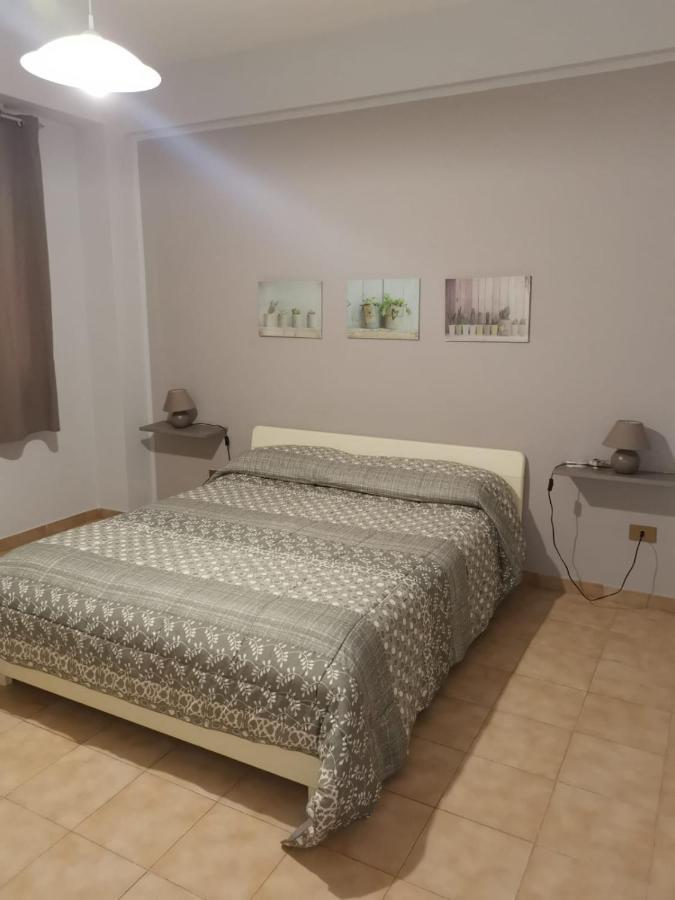 הוילה מונדלו Antigone Holiday House מראה חיצוני תמונה